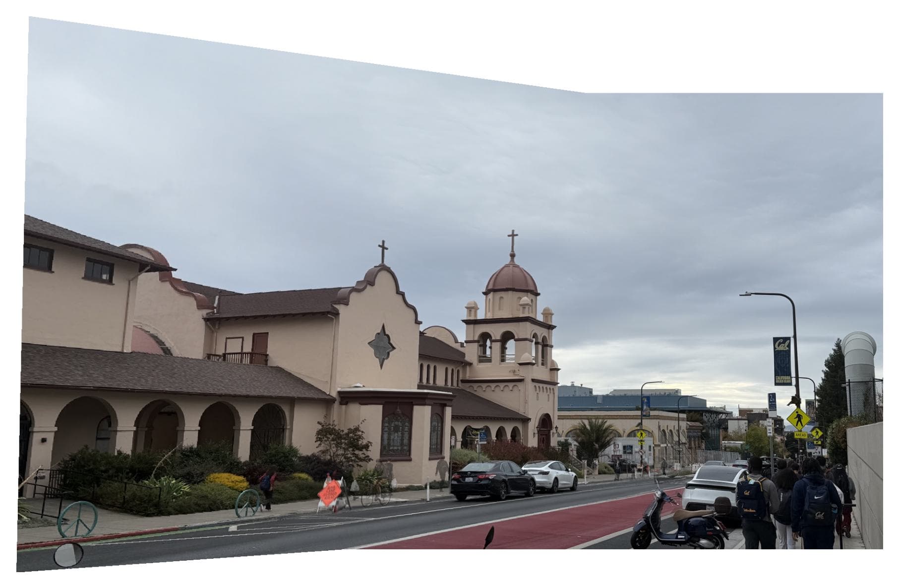 Campus, auto-stitched mosaid using rotation invarance